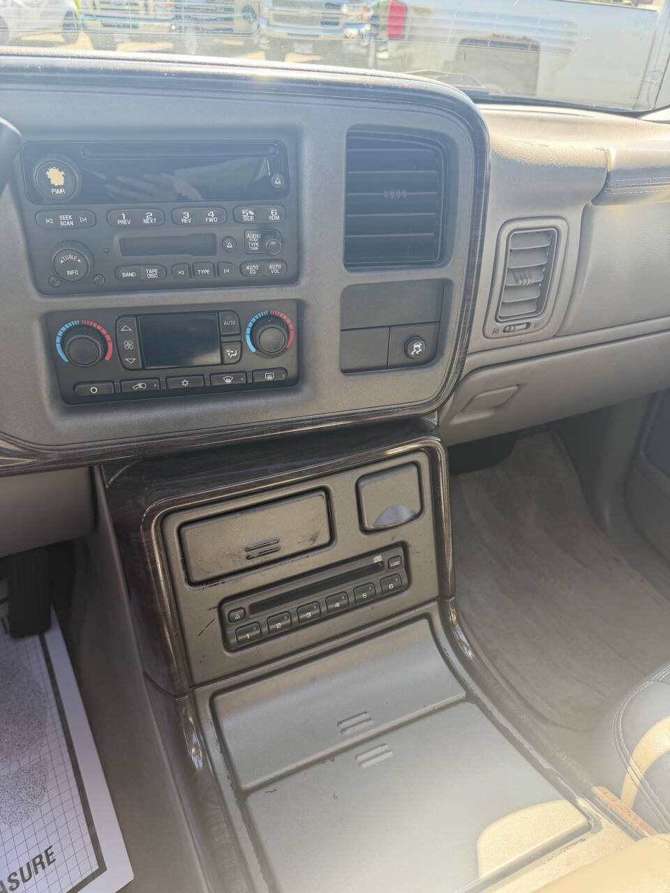 Used 2005 GMC Yukon Denali AWD/4WD image 23