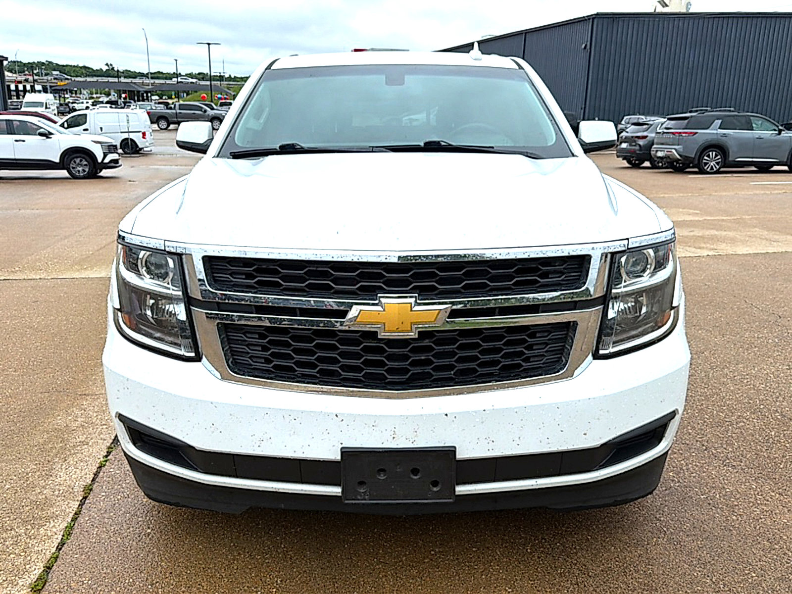 Used 2019 Chevrolet Tahoe LS RWD image 3