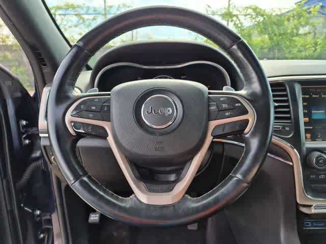 Used 2017 Jeep Grand Cherokee Limited AWD/4WD image 25