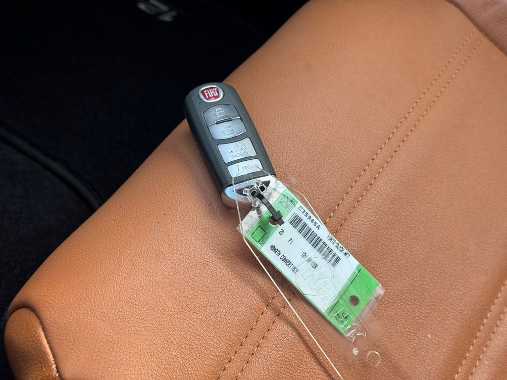 Used 2020 FIAT 124 Spider Lusso w/ Convenience Group image 35