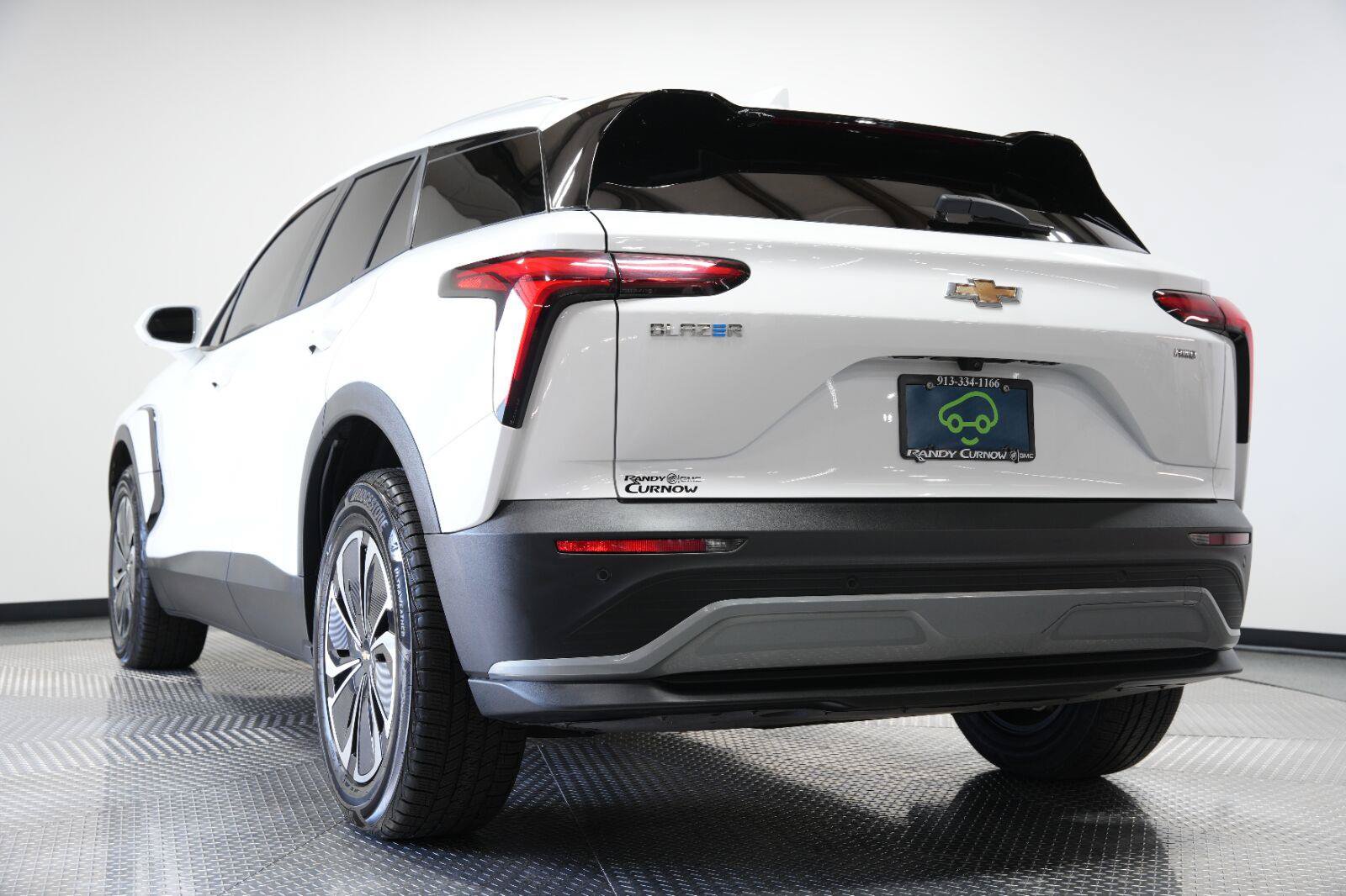 Certified 2024 Chevrolet Blazer EV LT AWD/4WD image 30
