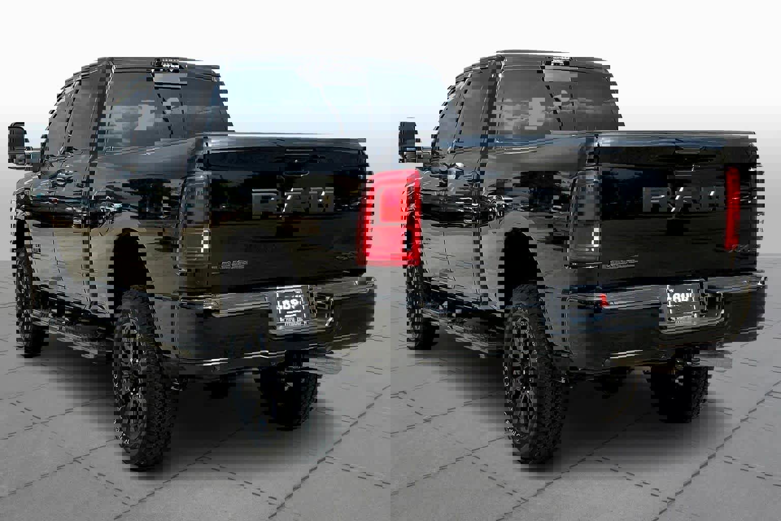 New 2026 RAM 2500 Laramie w/ Night Edition image 9