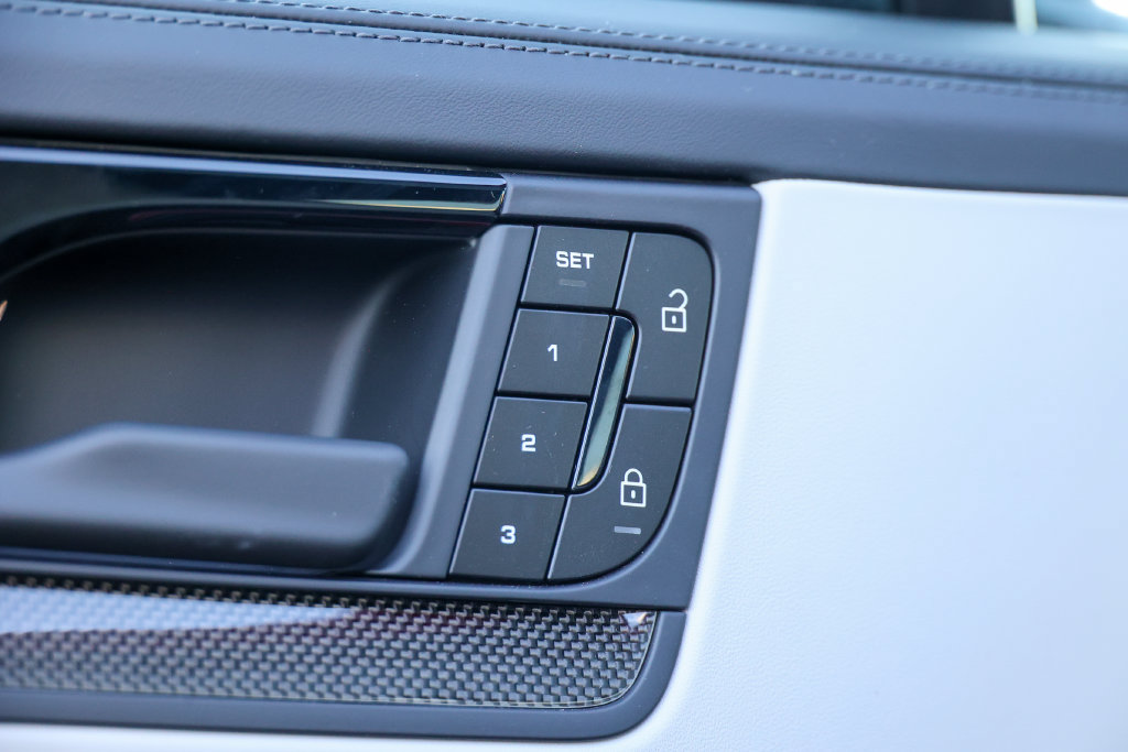 New 2026 Porsche Cayenne GTS AWD/4WD image 32