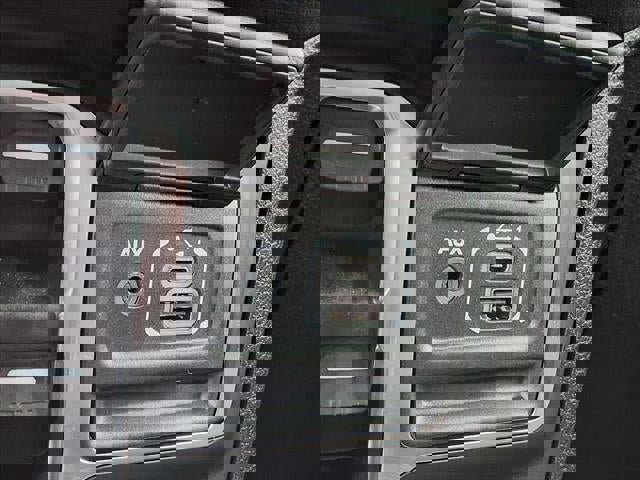 New 2026 Jeep Gladiator Mojave w/ Steel Bumper Group image 40