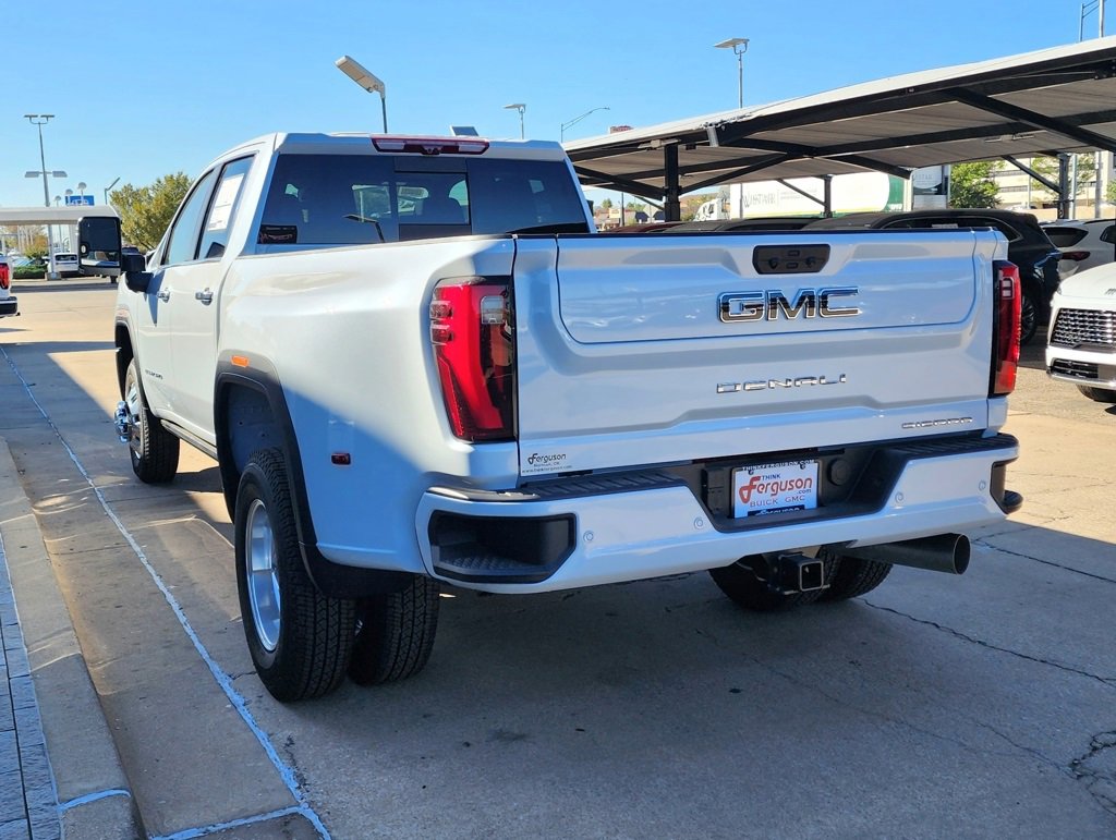 New 2026 GMC Sierra 3500 Denali Ultimate image 5