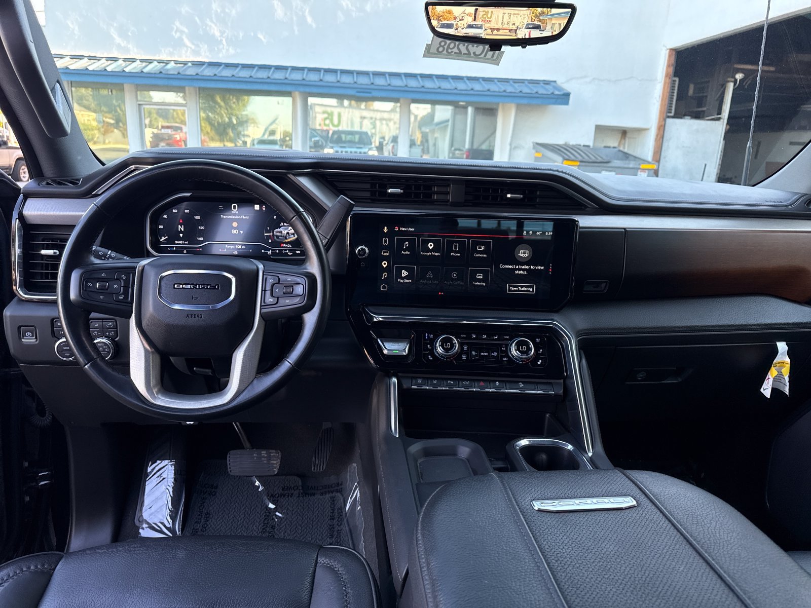 Used 2024 GMC Sierra 2500 Denali w/ Denali Reserve Package AWD/4WD image 12