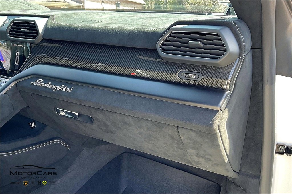 Used 2023 Lamborghini Urus Performante image 14