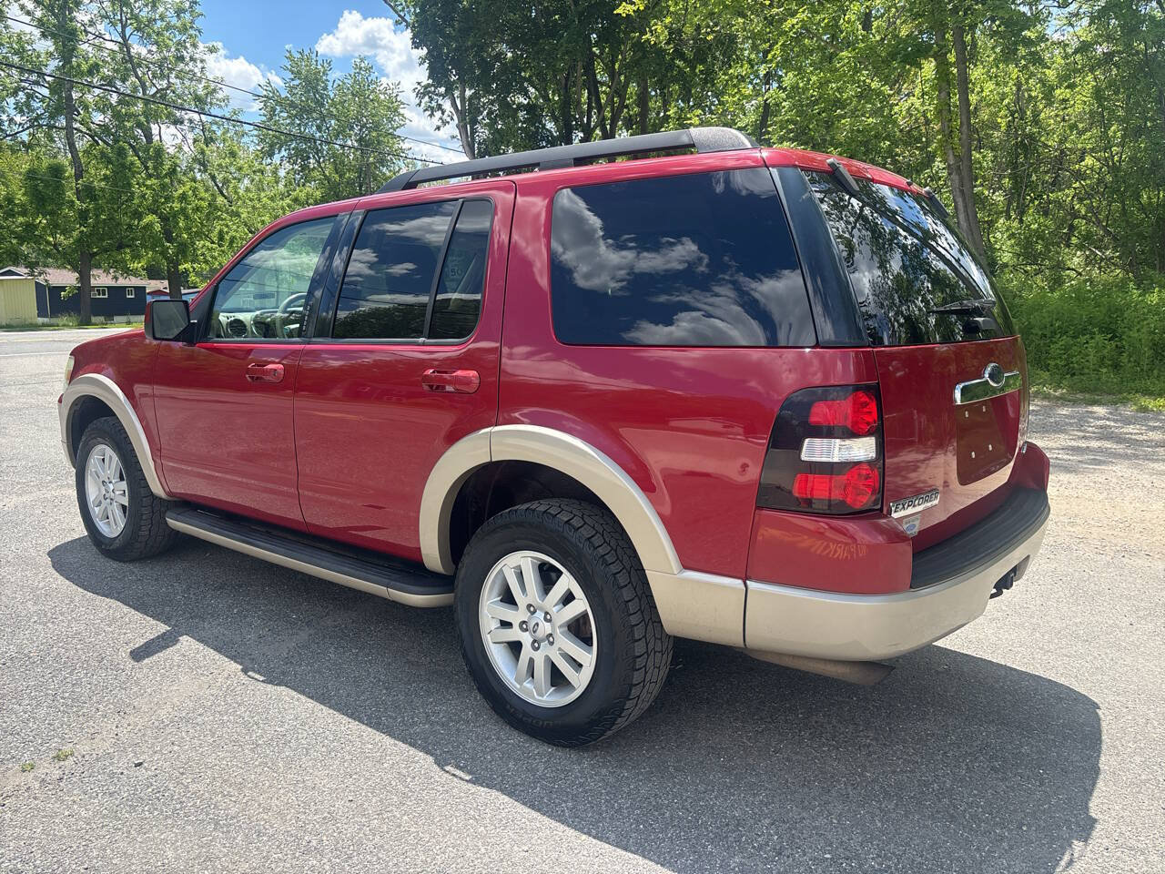Used 2009 Ford Explorer Eddie Bauer AWD/4WD image 16