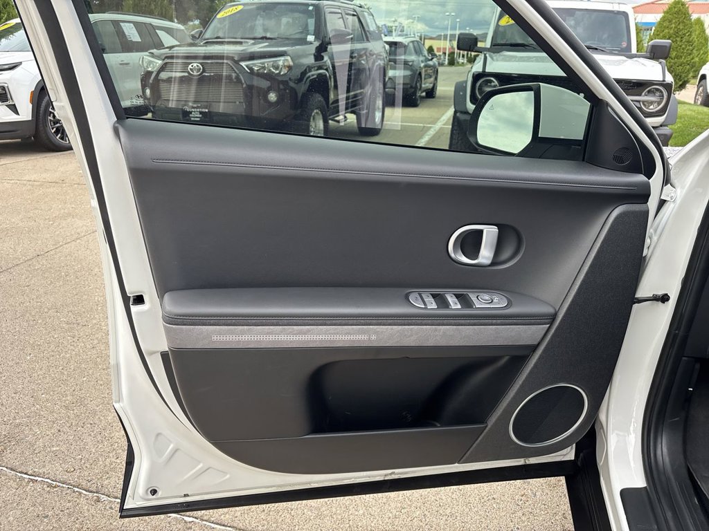 Used 2023 Hyundai Ioniq 5 SEL AWD/4WD image 26