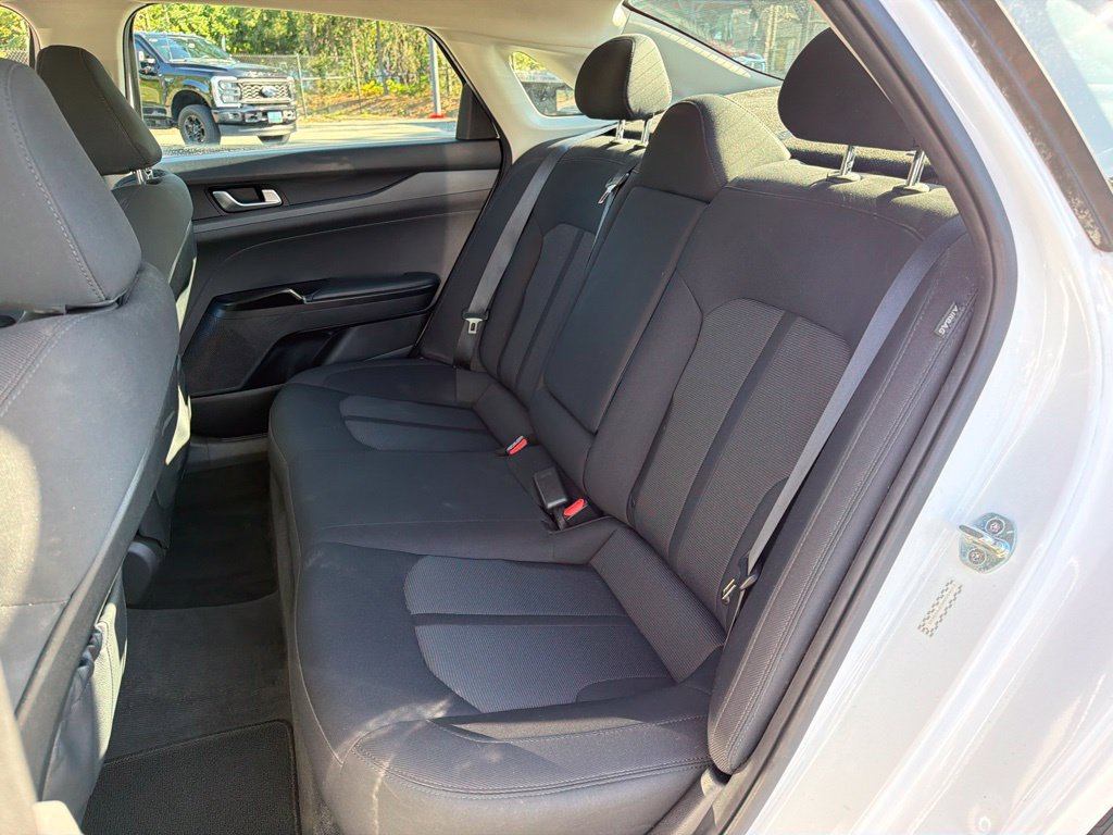 Used 2021 Kia K5 LXS FWD image 19