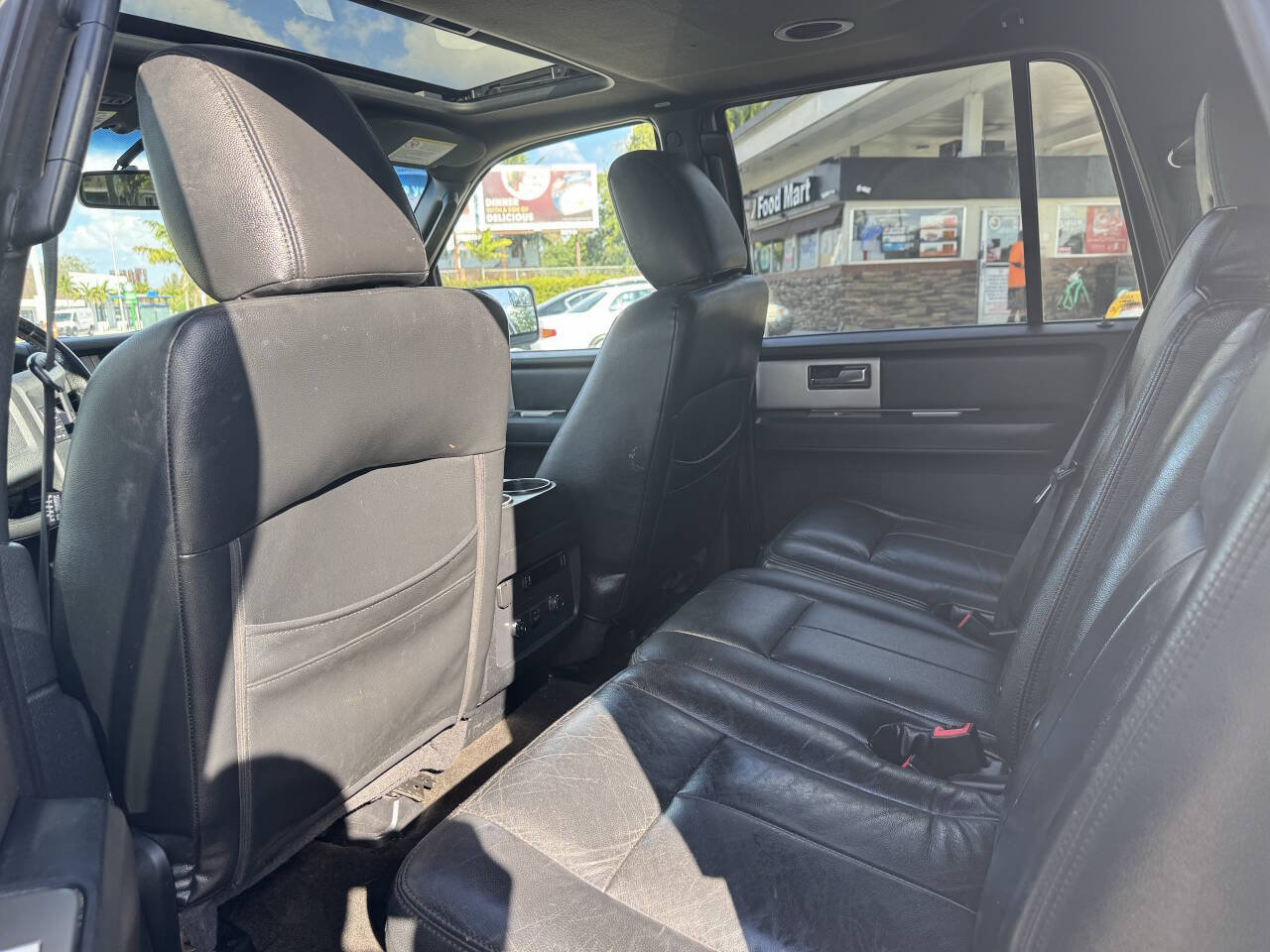 Used 2017 Ford Expedition EL XLT RWD image 10