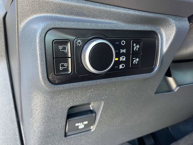 Used 2025 Ford Bronco Badlands image 28