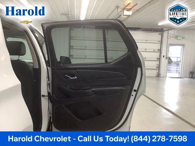 Used 2021 Chevrolet Traverse RS image 8