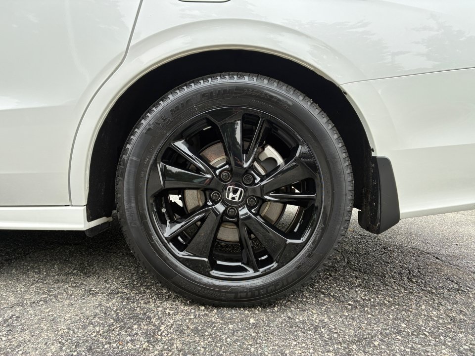 Used 2024 Honda Odyssey Sport image 26
