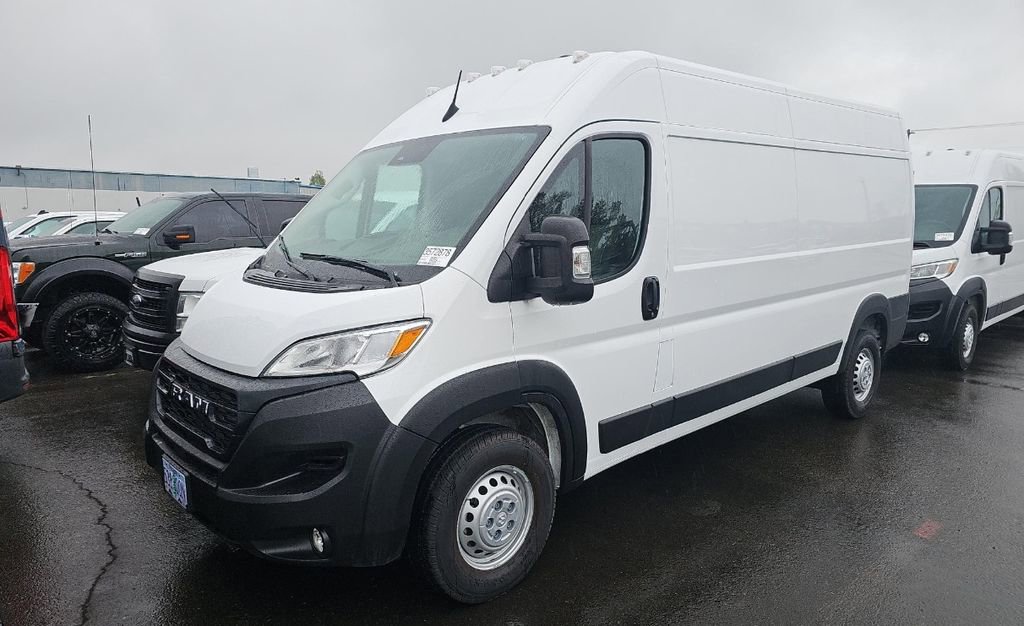 Used 2026 RAM ProMaster 2500 w/ Convenience Group FWD image 1