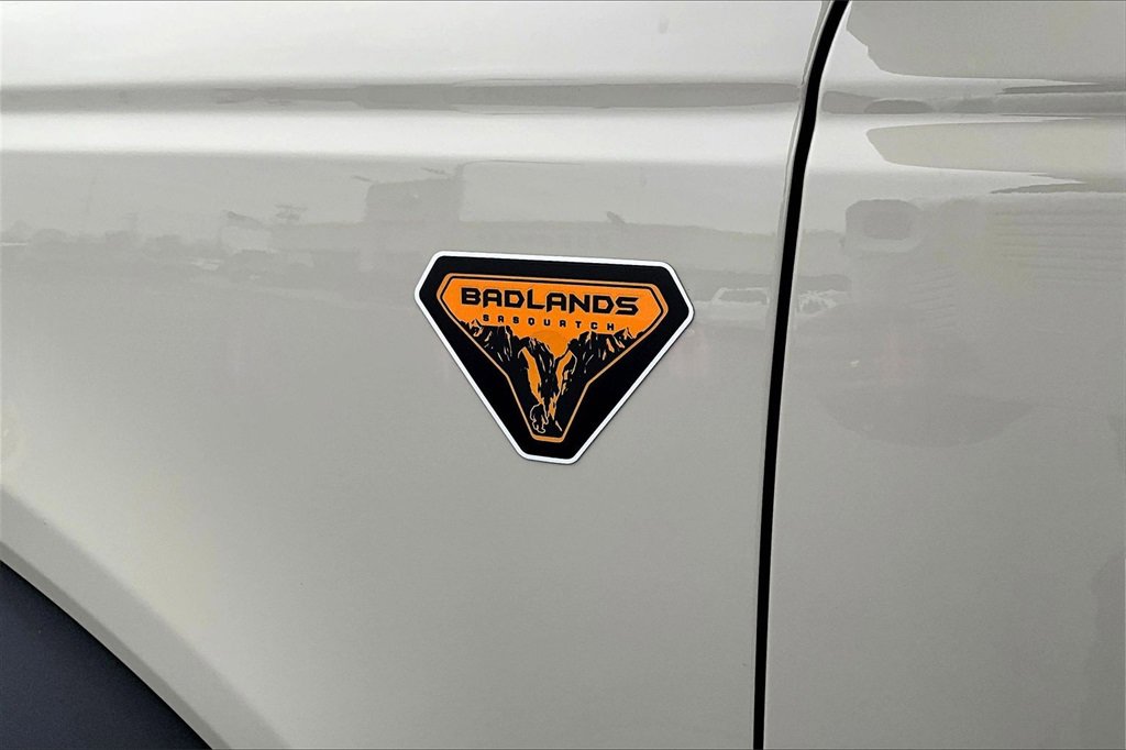New 2025 Ford Bronco Badlands w/ Sasquatch Package image 9