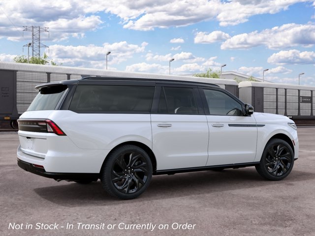 New 2027 Lincoln Navigator L Black Label AWD/4WD image 5