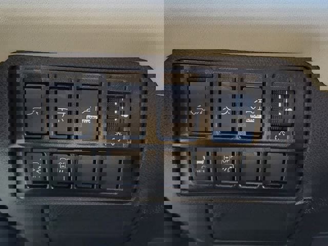 Used 2022 Subaru Ascent Touring image 37