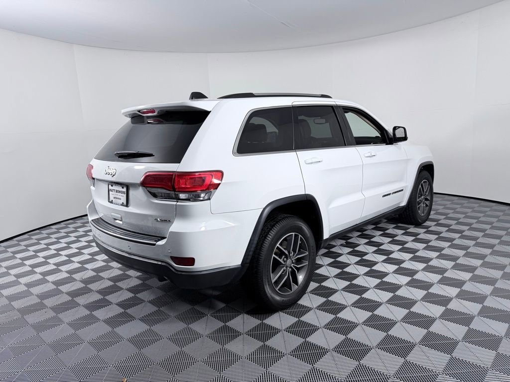 Used 2018 Jeep Grand Cherokee Laredo image 6