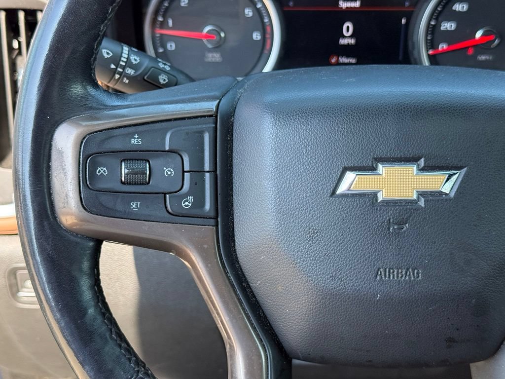 Used 2022 Chevrolet Silverado 1500 High Country w/ LPO, Dark Essentials Package AWD/4WD image 17