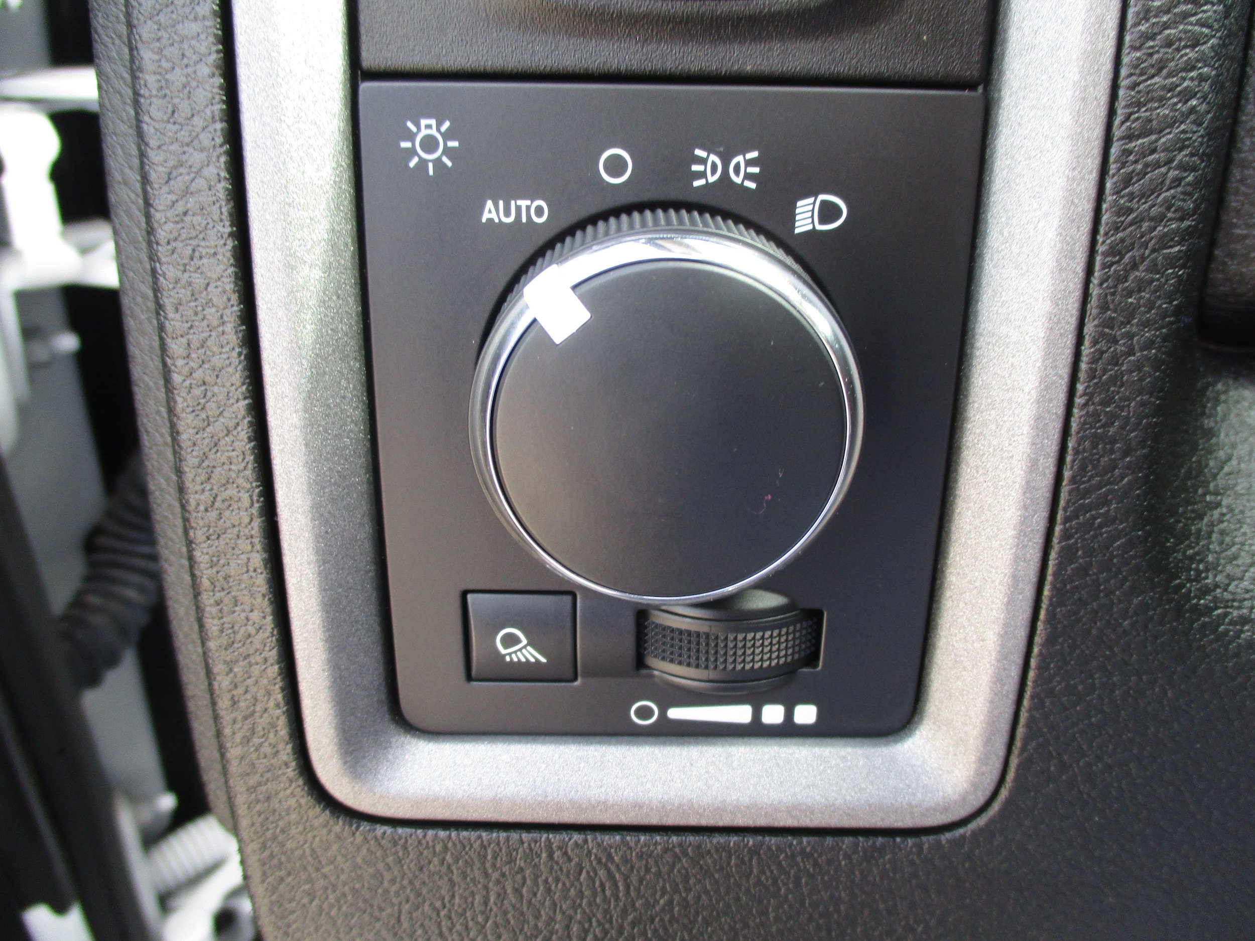 Used 2022 RAM 1500 Tradesman w/ Power & Remote Entry Group RWD image 20