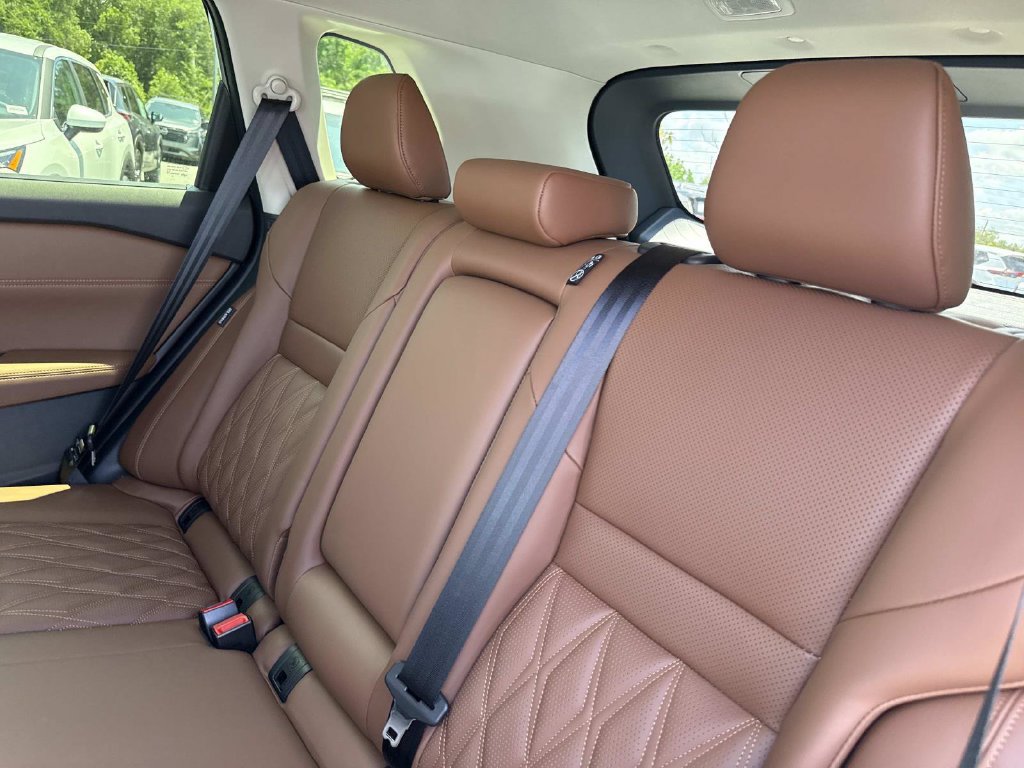 New 2026 Nissan Rogue Platinum AWD/4WD image 14