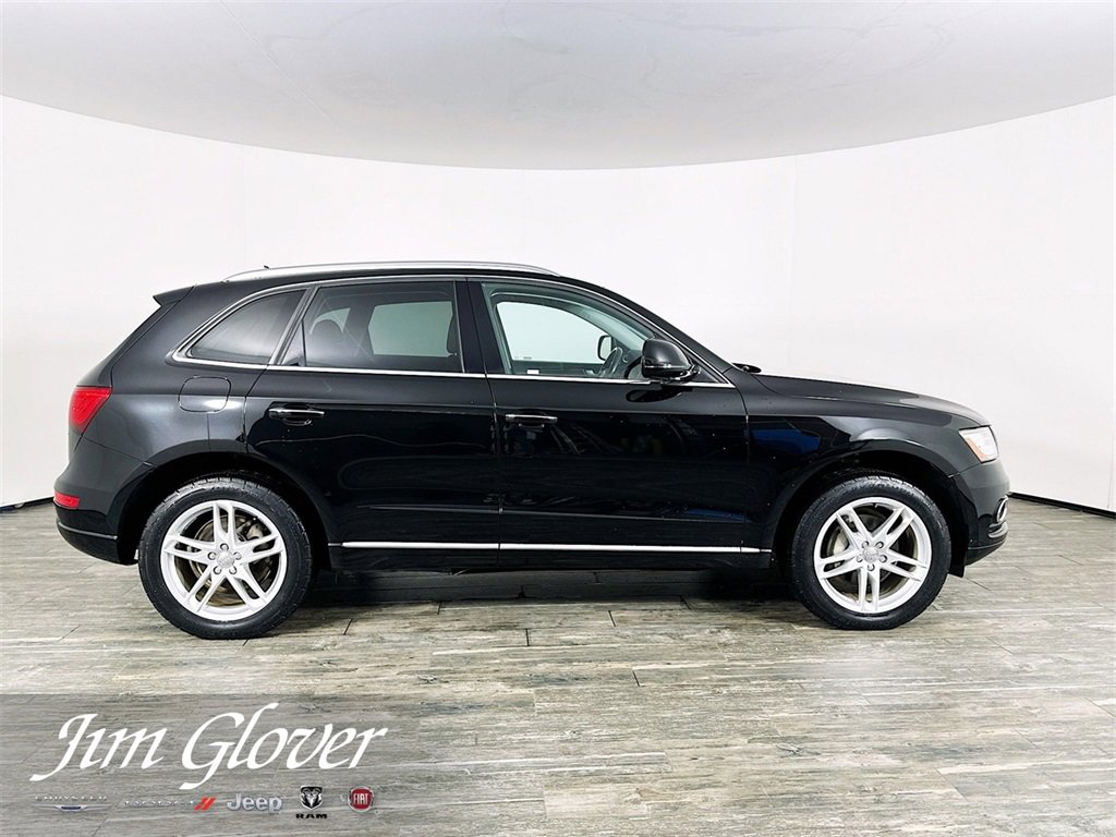 Used 2017 Audi Q5 2.0T Premium Plus w/ Technology Package image 9