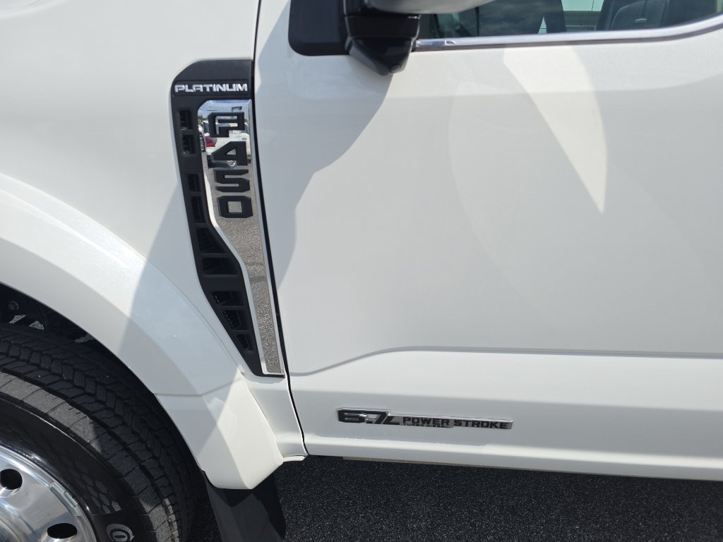 Used 2024 Ford F450 Platinum AWD/4WD image 18