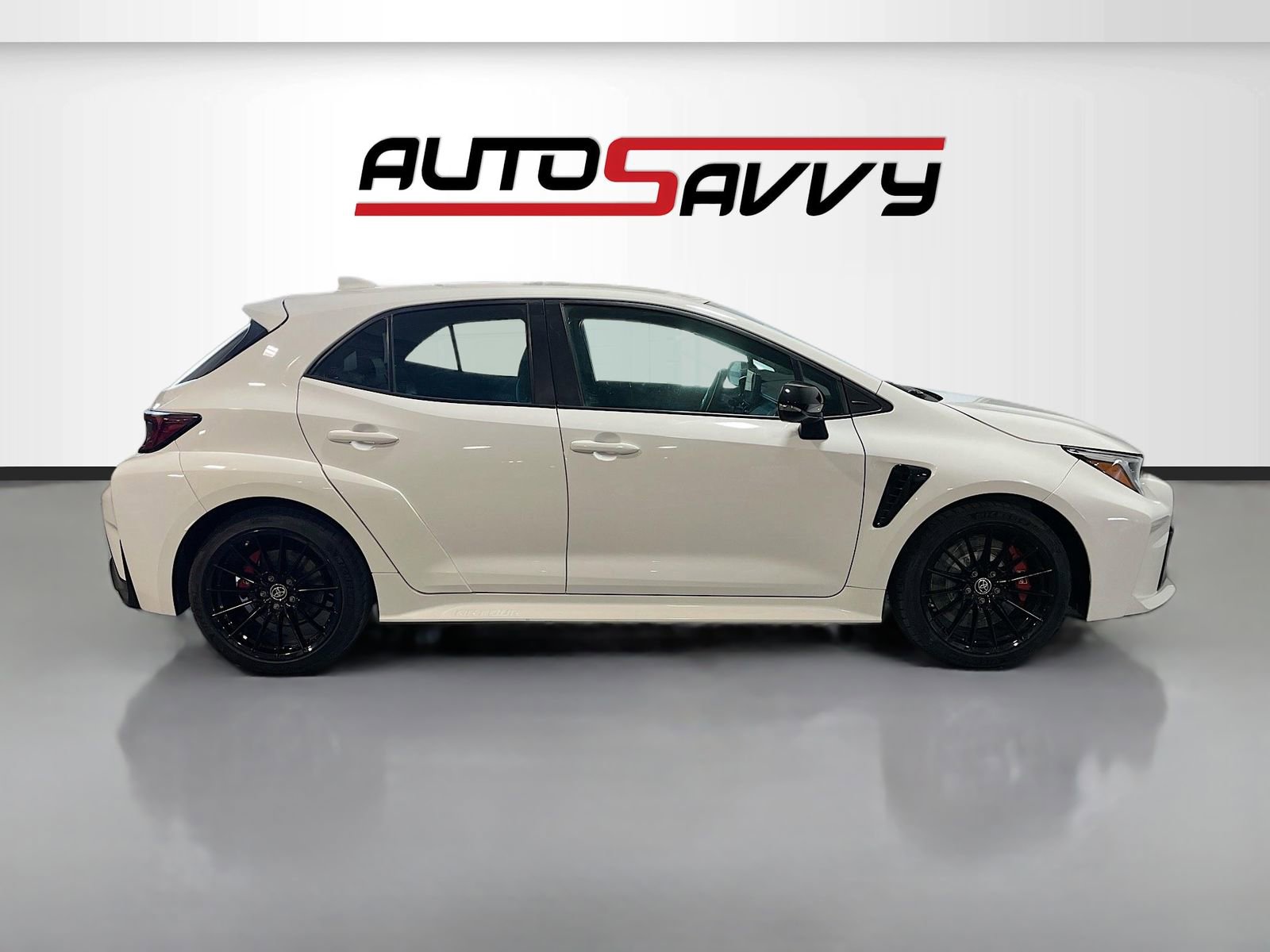 Used 2023 Toyota Corolla Core w/ Performance Package image 8