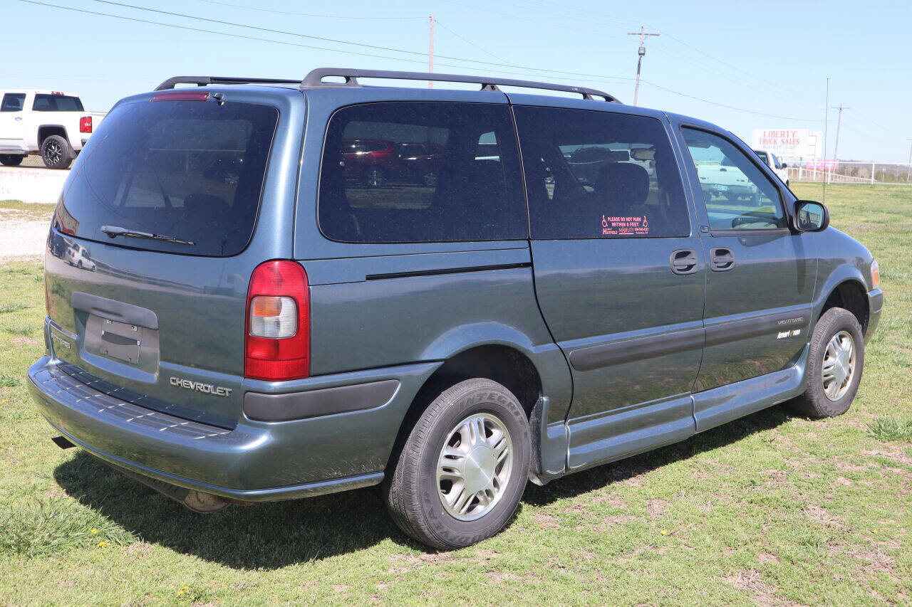 Used 2004 Chevrolet Venture LS w/ Easy Order Package image 7