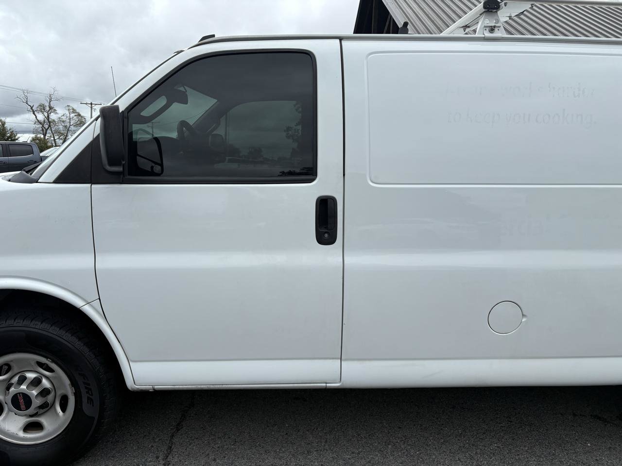 Used 2020 GMC Savana 2500 w/ Driver Convenience Package RWD image 31