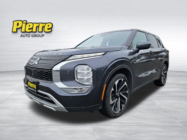 Used 2024 Mitsubishi Outlander SE