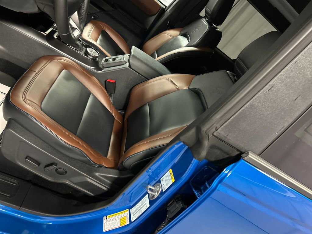 Used 2024 Ford Bronco Outer Banks image 12