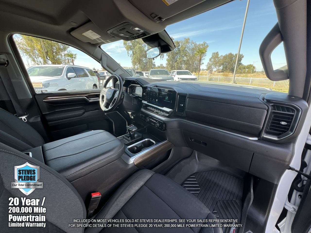 Certified 2024 Chevrolet Silverado 1500 LT AWD/4WD image 30