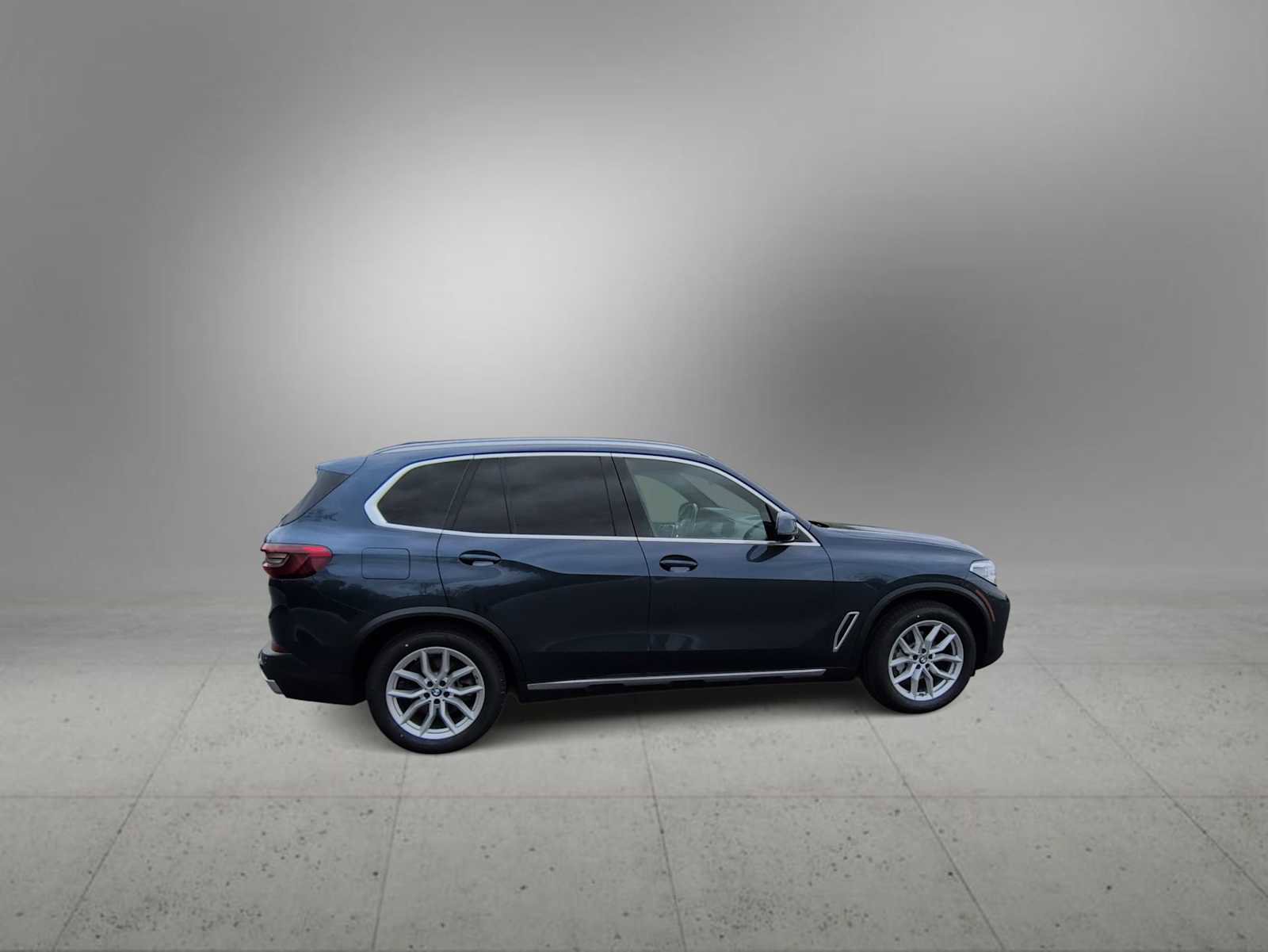 Used 2019 BMW X5 xDrive40i w/ Executive Package AWD/4WD image 9