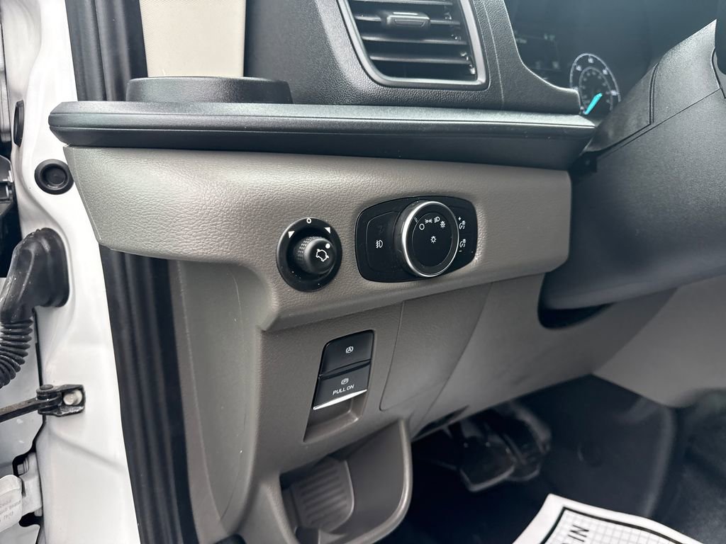 Used 2024 Ford Transit 250 Low Roof w/ Exterior Upgrade Package image 29