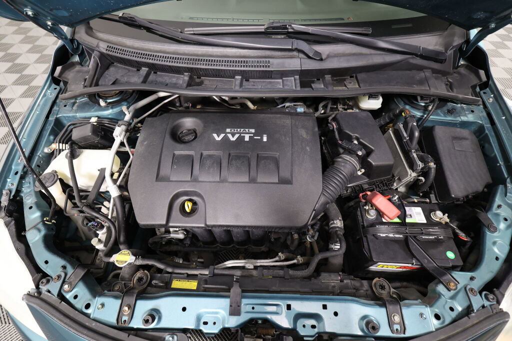Used 2010 Toyota Corolla LE FWD image 36