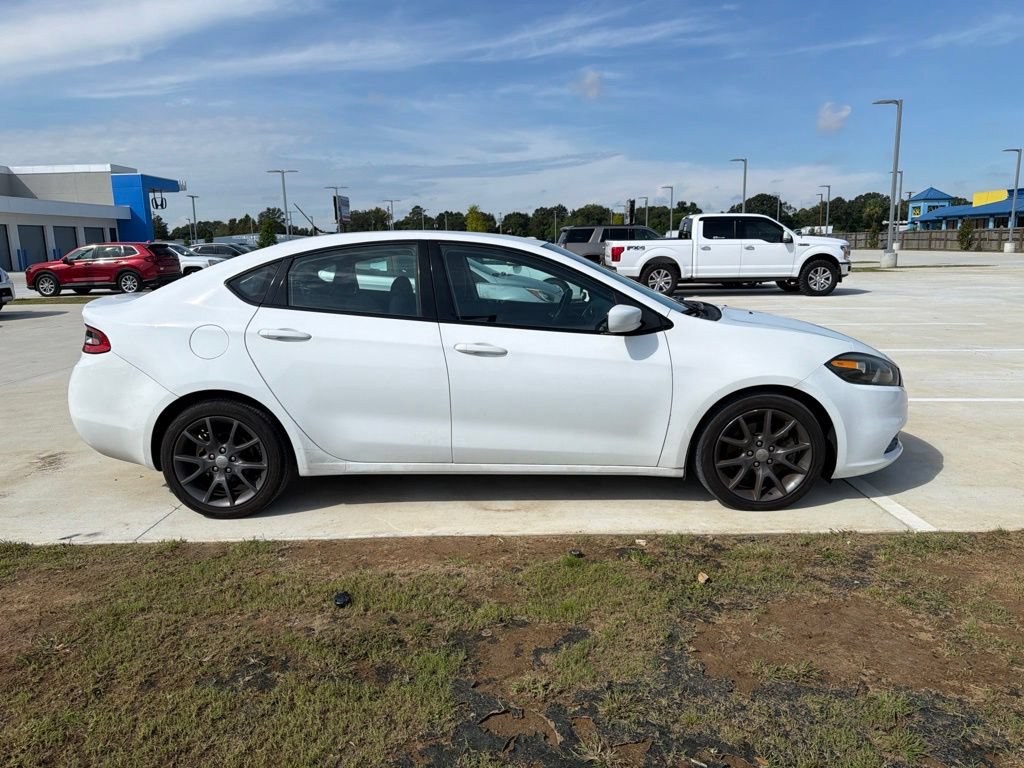 Used 2016 Dodge Dart SXT w/ Rallye Appearance Group FWD image 4
