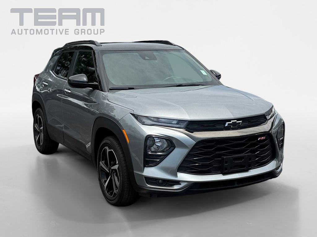 Used 2023 Chevrolet TrailBlazer RS w/ Convenience Package AWD/4WD image 1