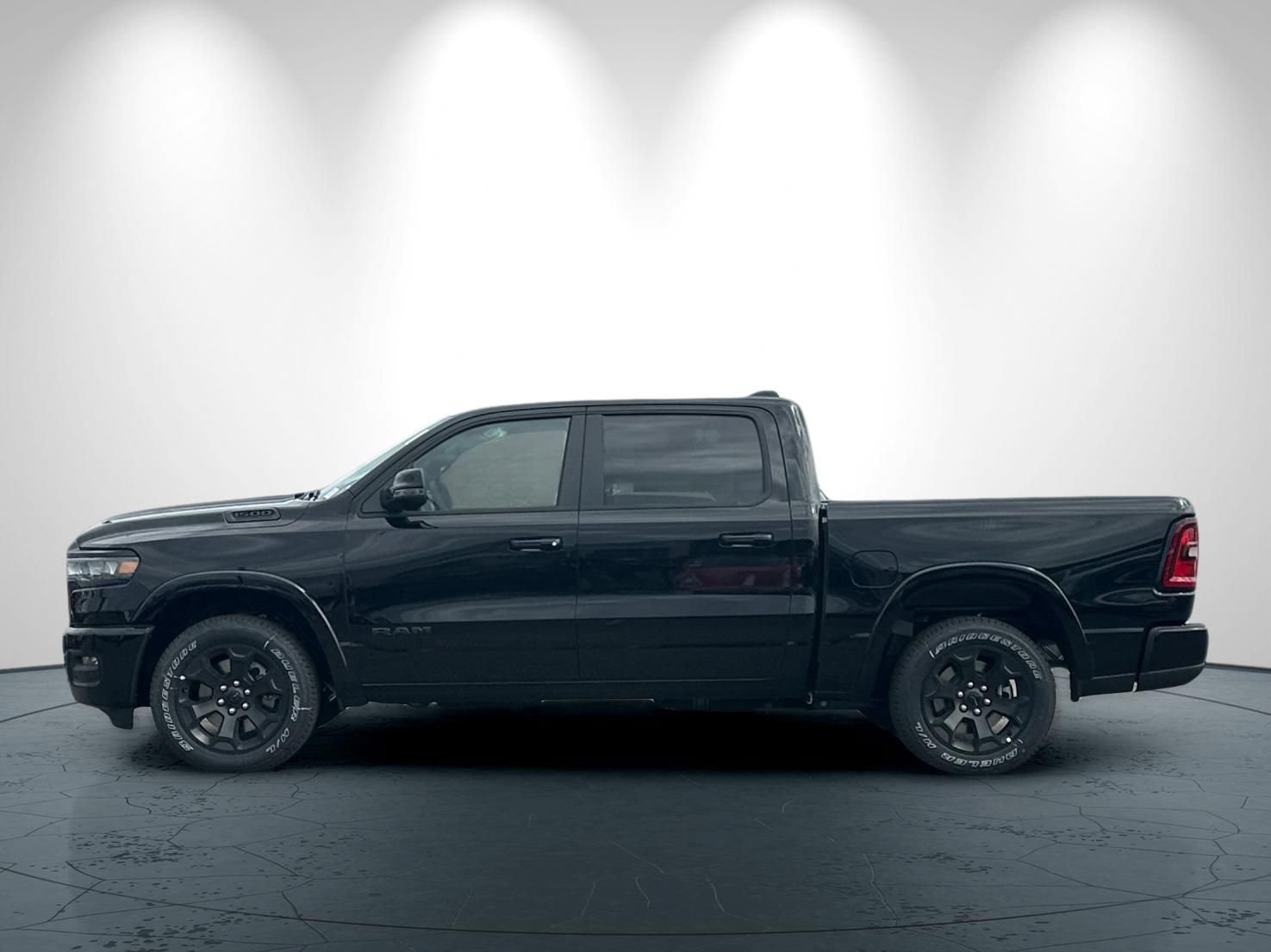 New 2026 RAM 1500 Big Horn w/ Night Edition AWD/4WD image 7