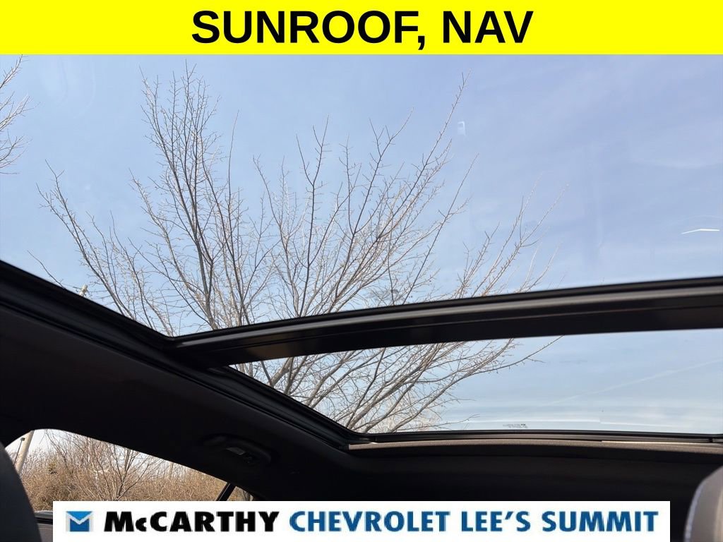 Used 2024 Cadillac XT4 Sport image 6