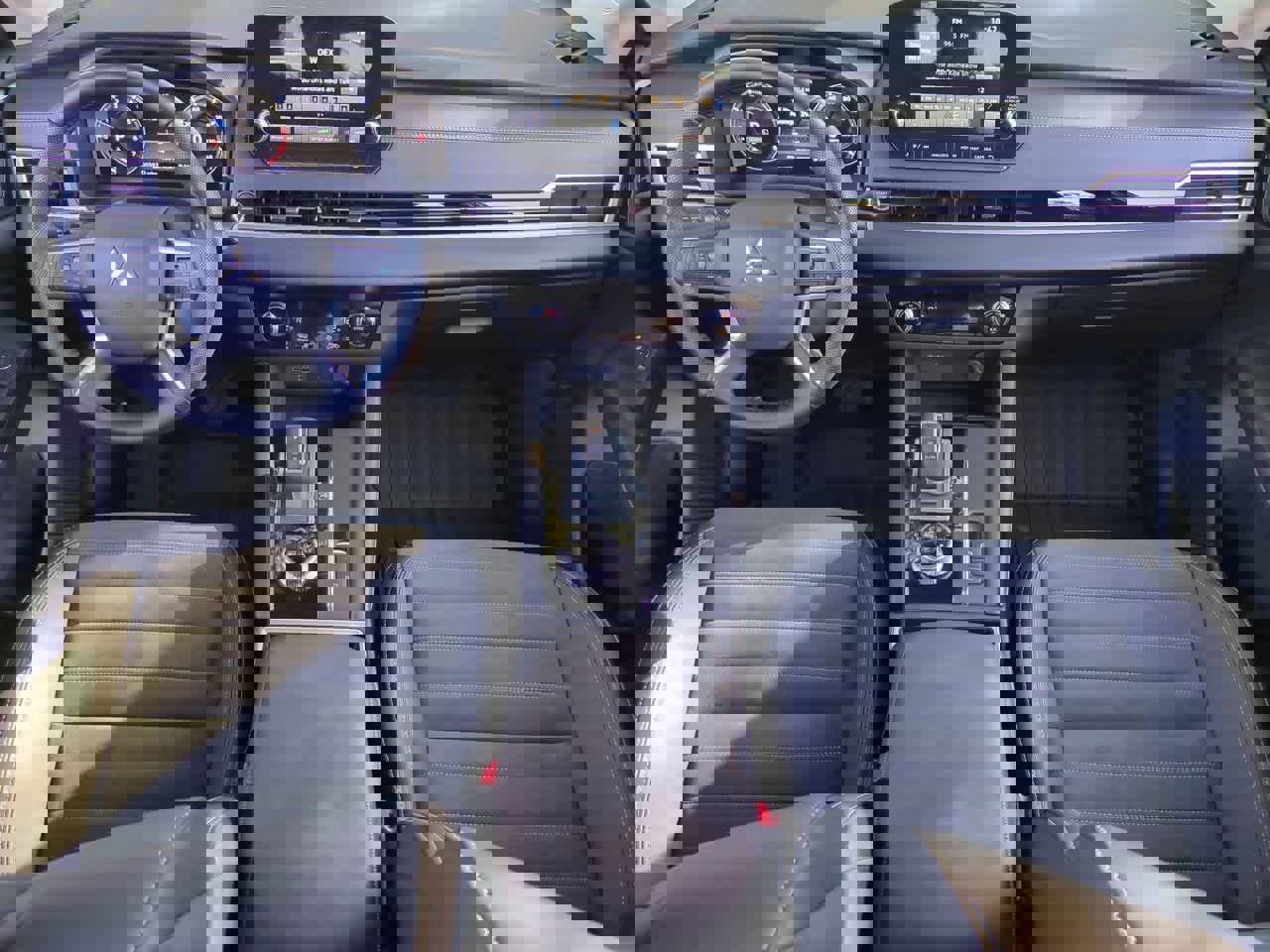 Used 2024 Mitsubishi Outlander SE image 16