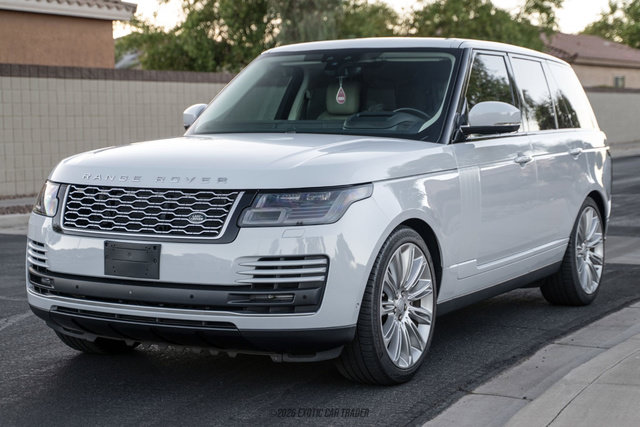 Used 2019 Land Rover Range Rover Supercharged AWD/4WD image 14