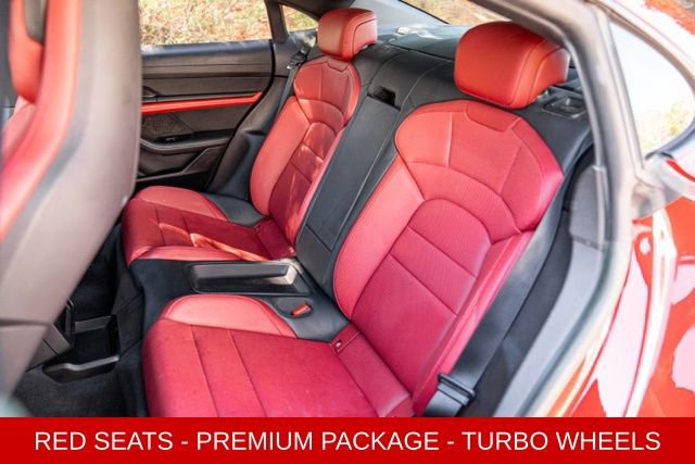 Used 2024 Porsche Taycan image 42