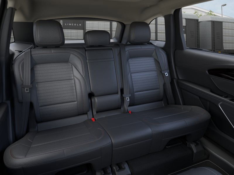 New 2026 Lincoln Nautilus Reserve image 11