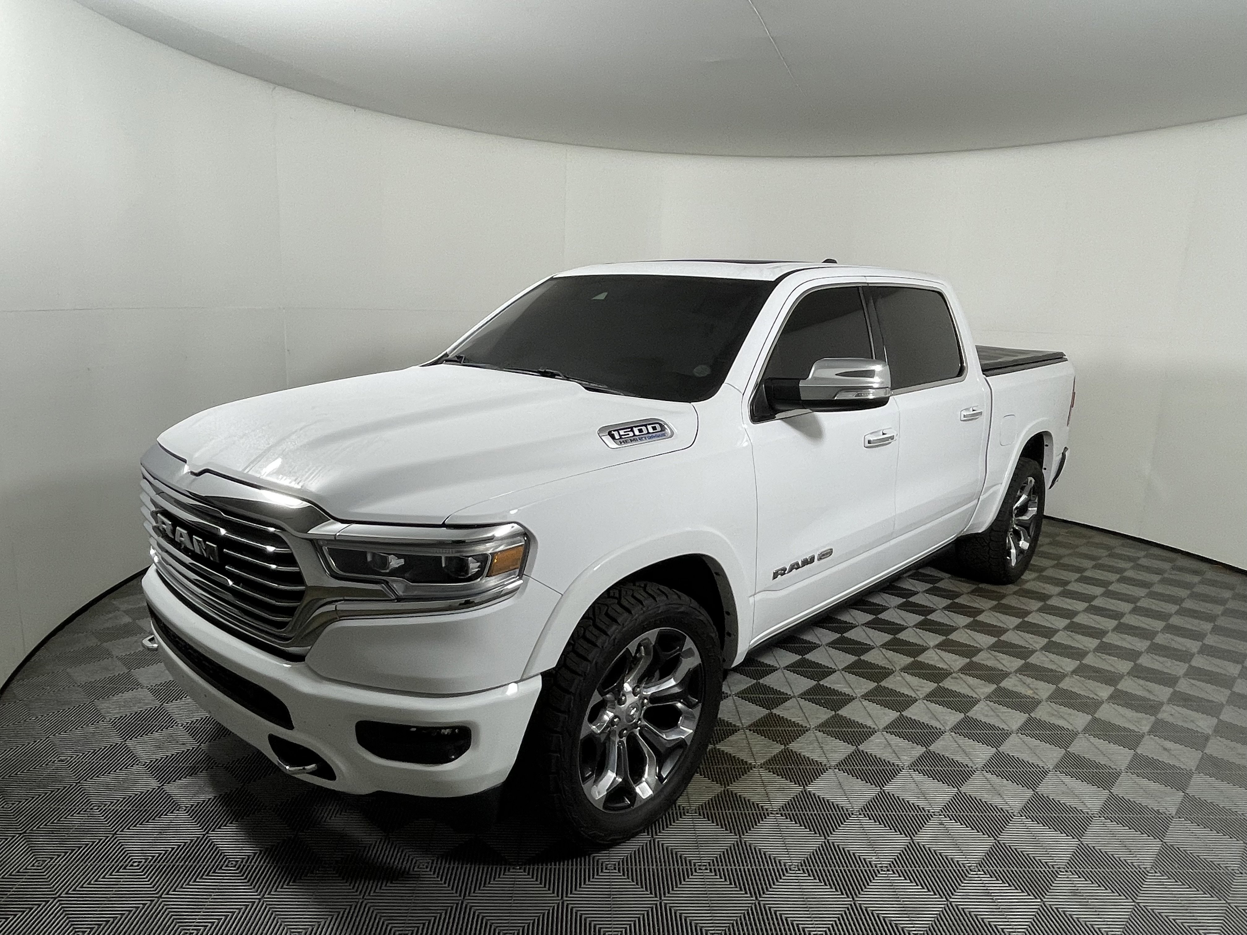 Used 2021 RAM 1500 Limited image 9