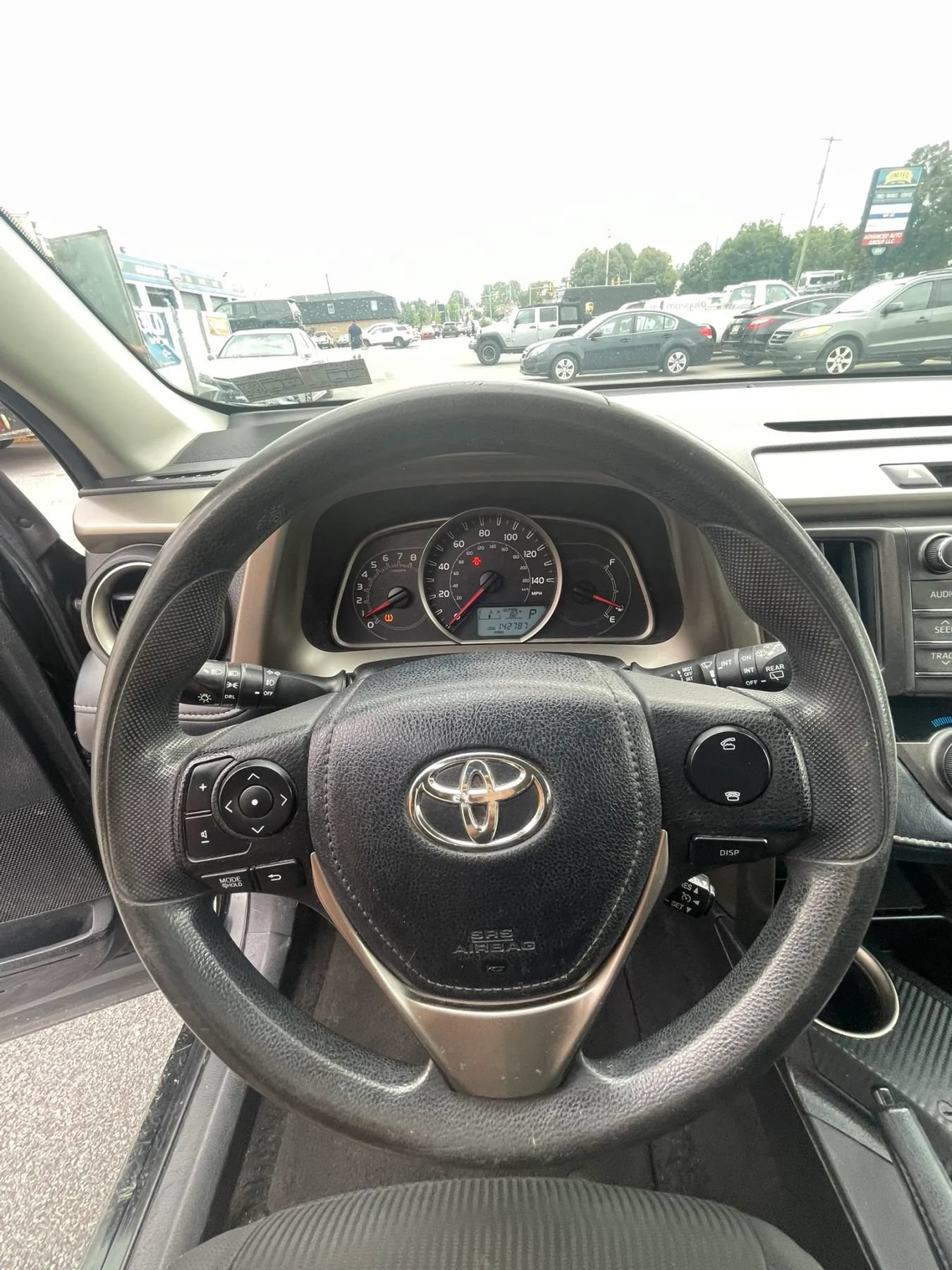 Used 2013 Toyota RAV4 XLE AWD/4WD image 53