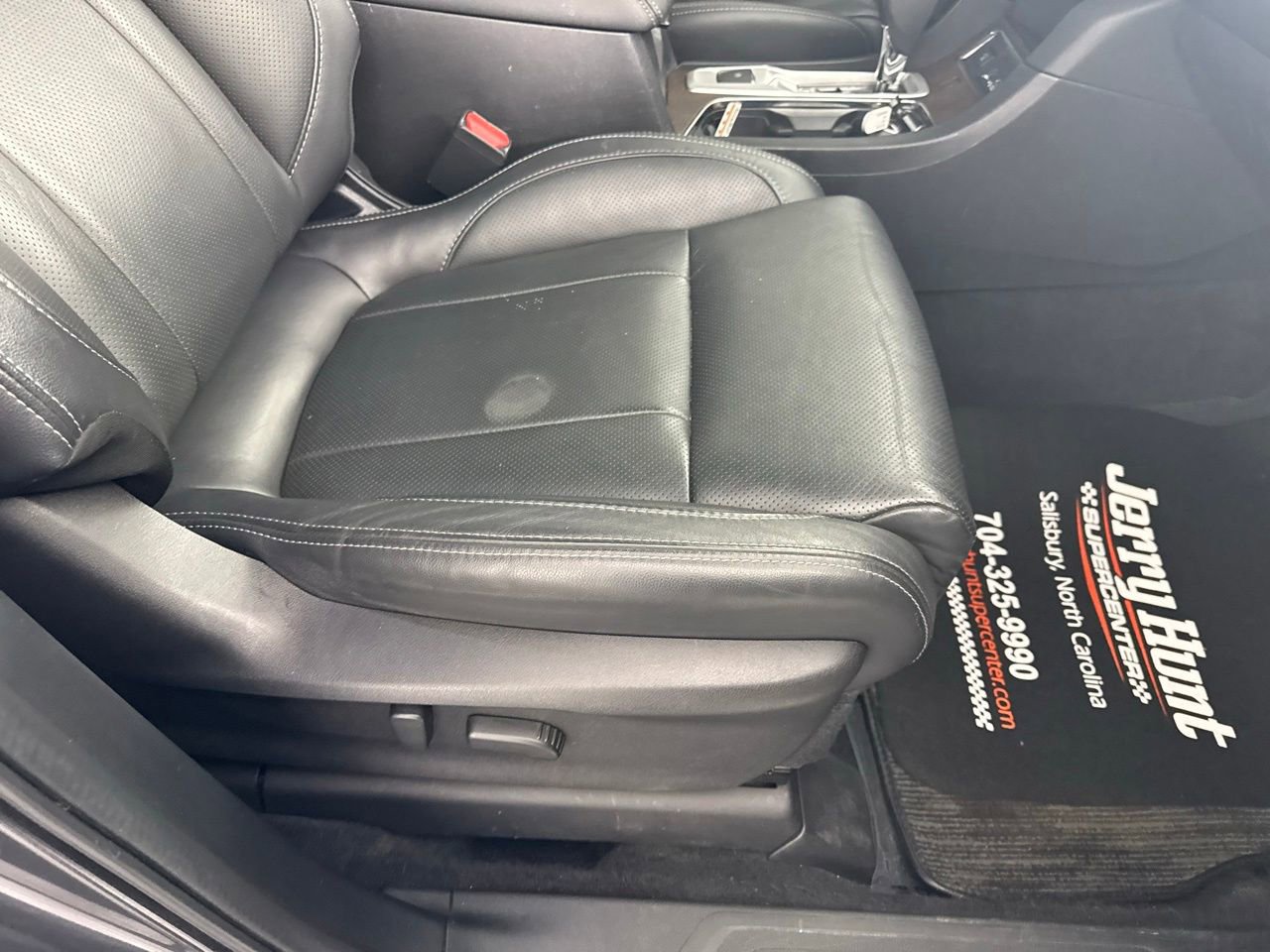 Used 2023 Subaru Ascent Touring image 29