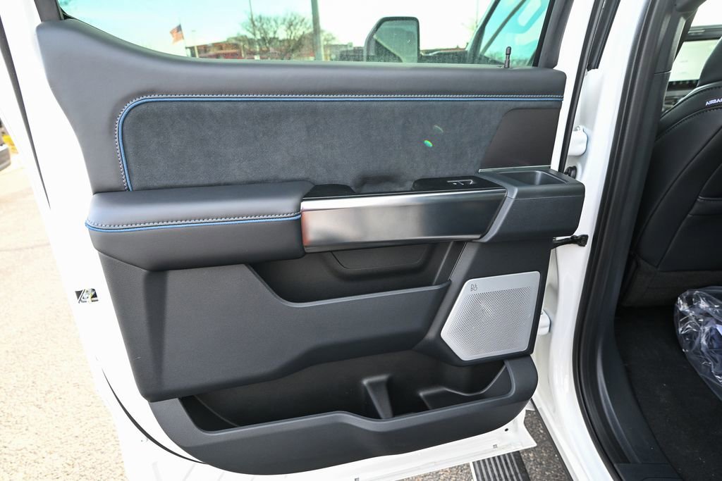 New 2026 Ford F450 Platinum w/ FX4 Off-Road Package image 20