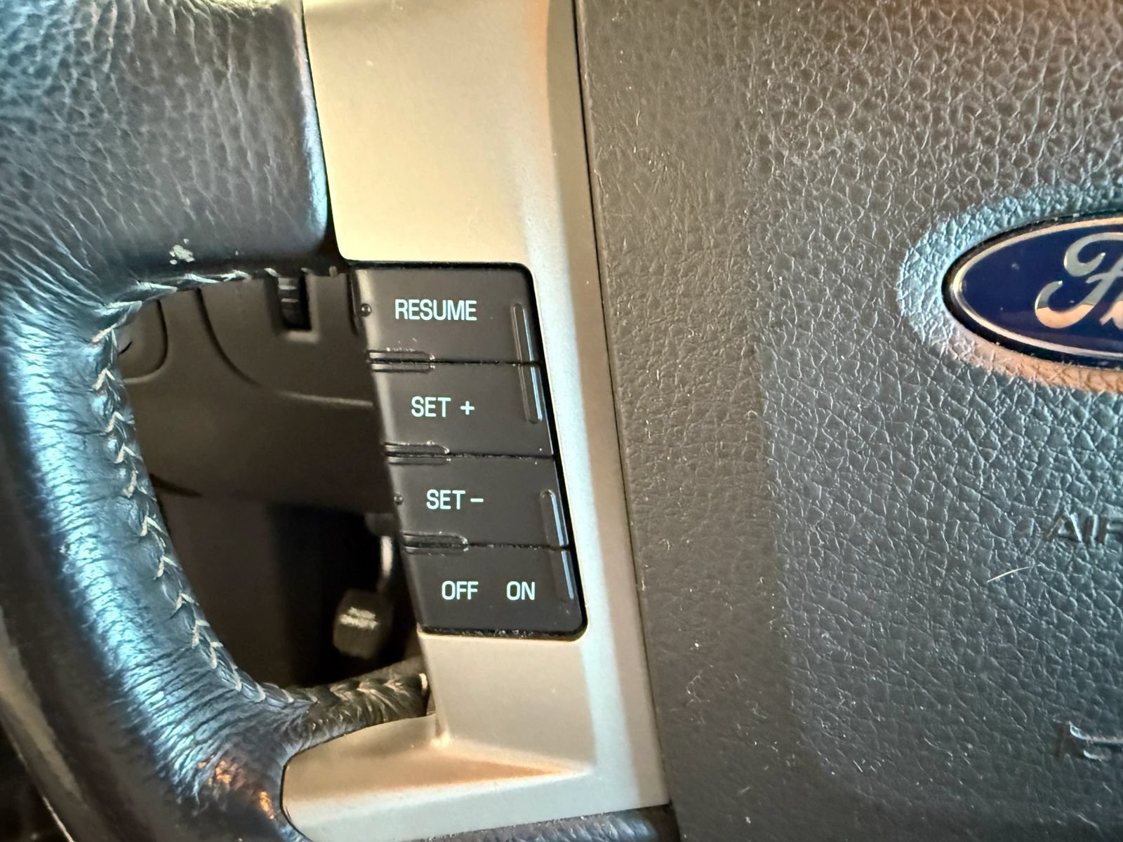 Used 2009 Ford Flex SEL FWD image 16